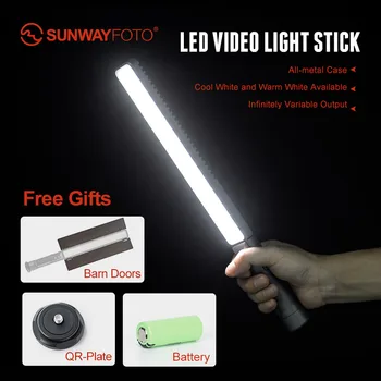 

SUNWAYFOFO FL-152 led-video-light 3000K-5500K CRI>96 camera photo studio light photography hold removable battery