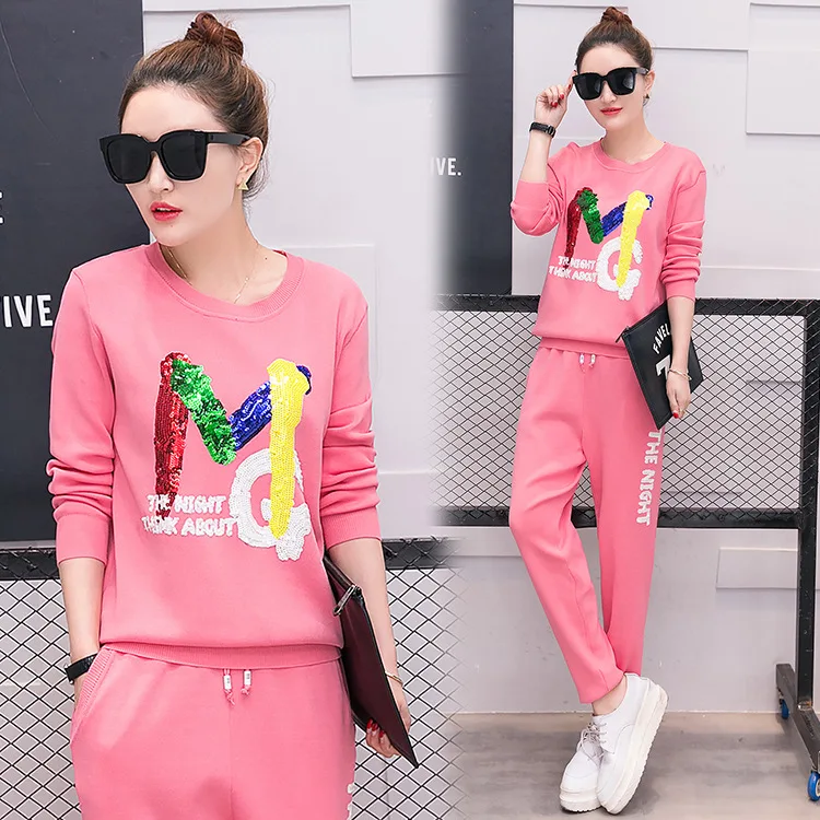 

2017 Autumn Clothing New Style Korean-style Fashion Sequin Embroidery round Neck Sweater Trousers Two-Piece Suit Fashion