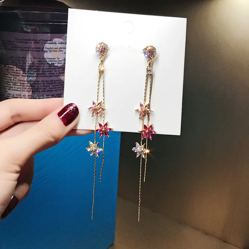 Женские серьги-подвески с розовым цветком и кристаллами вечерние геометрические