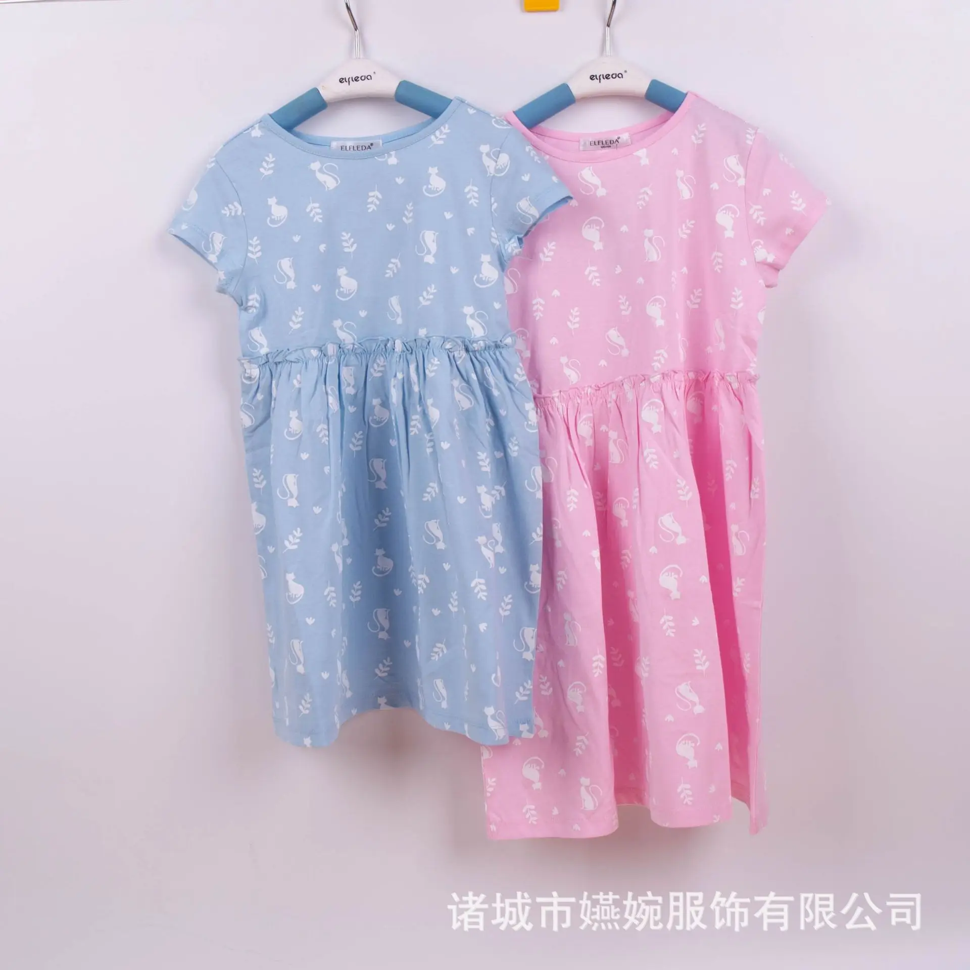 

2019 Summer Girls Pure Cotton Cat Floral Printed Dress Princess Western Style Skirt Source Supply of Goods