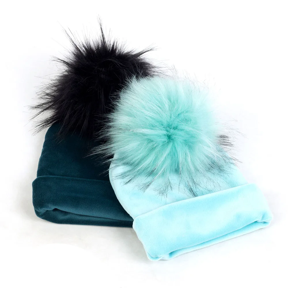 Geebro Newborn Baby Velvet Soft Thicken Beanies With Pom Pom Faux Fur Hairball Toddler Winter Warm Ear Hats Solid Color DK944