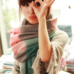 Autumn and Winter New Scarf Women's Fashion Cashmere Scarf Shawl Big Grid Winter Warm Lattice Large Scarf