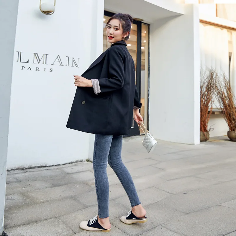 

Wo ben shi shang Double Breasted Fold-down Collar Small Suit Black And White with Pattern Wbss9155