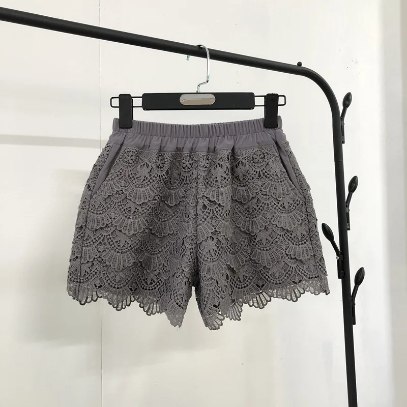 2020 Summer Spring  Women Lace Casual Shorts Loose  Femmes Dentelle Short Solid