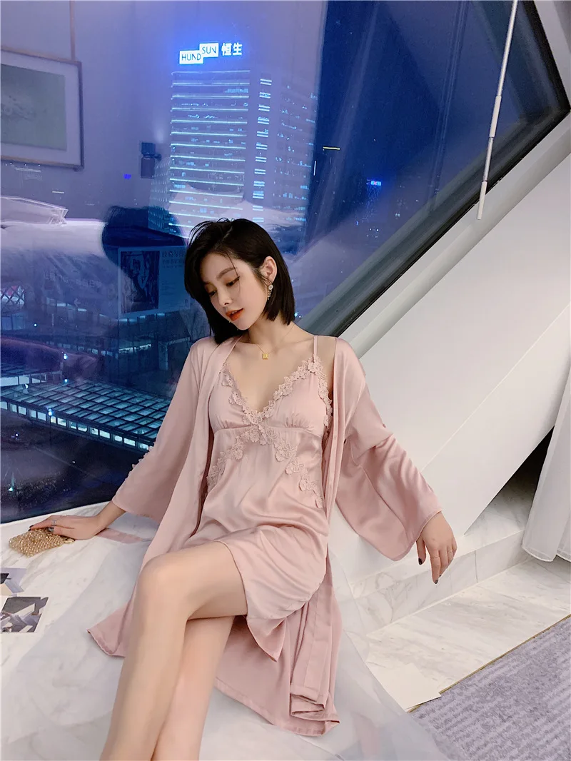 13289029948_826603078