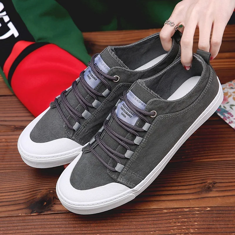 

New Men Canvas Shoes Low Lace-up Sneakers Breathable Anti-skid Design Solid Retro Stylish Student Casual Flat Skate Footwear