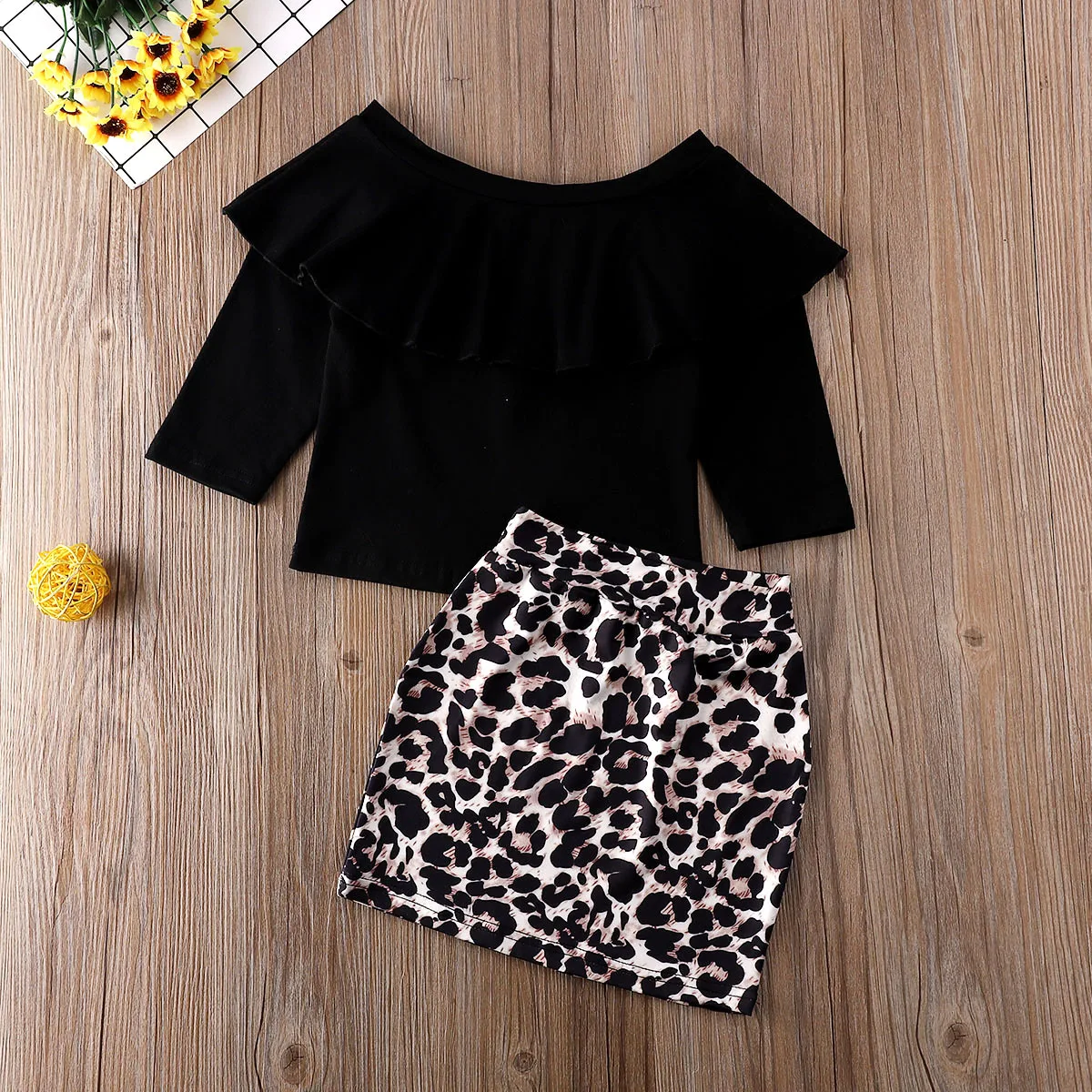 2PCS Toddler Kids Baby Girl Outfits Clothes Sets Off Shoulder Tops T-shirt+Leopard Print Mini Skirts Set
