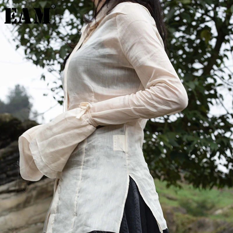 

[EAM] Women Black Flare Sleeve Bandage Loose Temperament Blouse New Lapel Loose Fit Shirt Fashion Tide Spring Autumn 2019 JR475