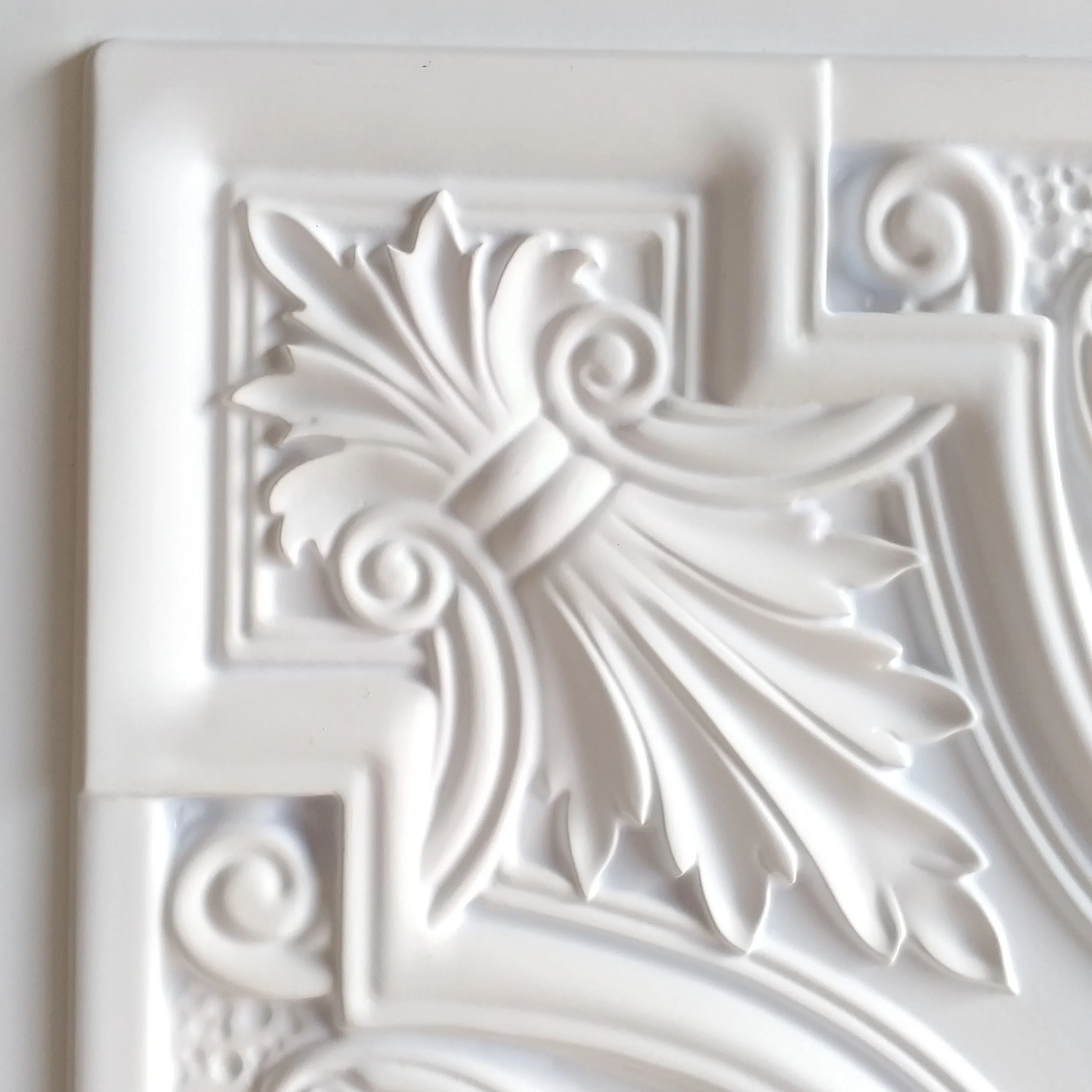 Потолочные плитки искусственное Олово окрашенный белый матовый цвет декор настенные панели PL11