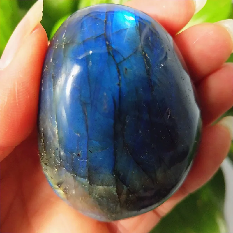 Natural labradorite stone crystal palm stones plaything healing crystals and home decoration