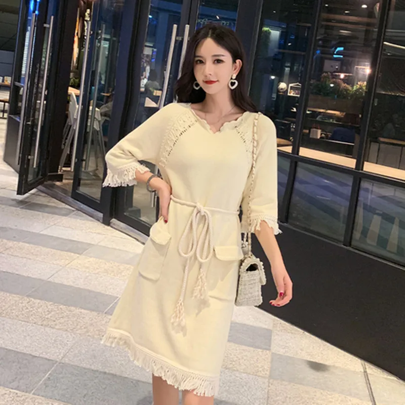 

Autumn Women Elegant Knitted Dress 2020 New High Quality Fashion Tassels Belt Bow Dress Ladies Vintage Dresses avant-garde