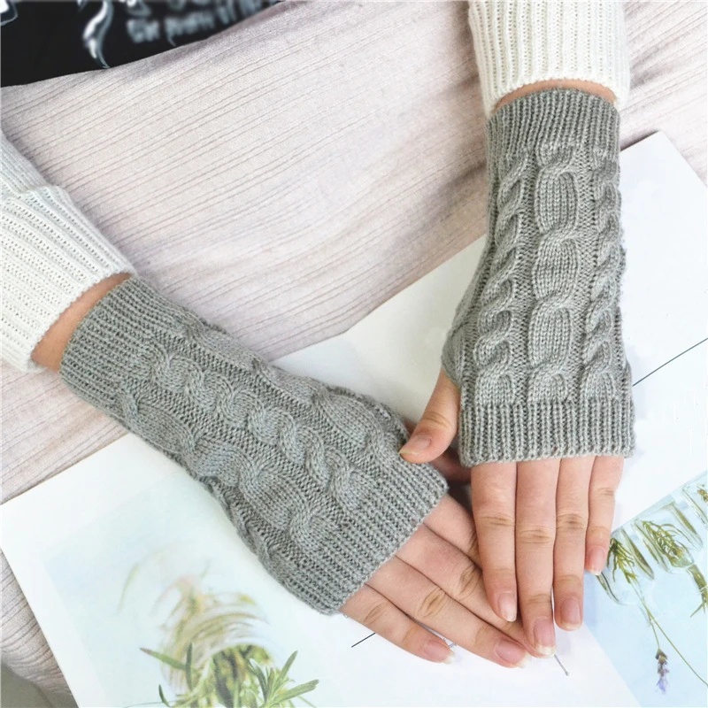 light grey Новинка, женские и мужские вязаные перчатки без пальцев, короткие рукава, теплые рукавицы для рук, зимние теплые одноцветные перчатки Guantes mujer - Цвет: light grey