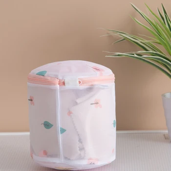 

6pcs Laundry Bag Home Travel Zipper Closure For Clothes Portable Reusable Multiple Size Garment Washing Pouch Cute Print Mesh