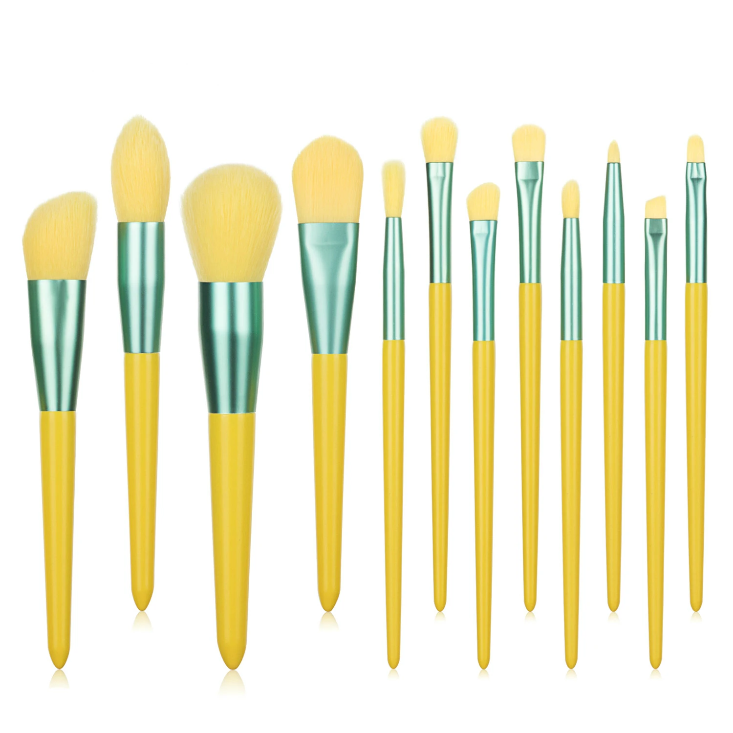 

12Pcs Lemon Yellow Makeup Brushes Set Professional Beauty Make Up Tool Foundation Powder Sculpting Blush Eyeshadow Lip Brush Kit