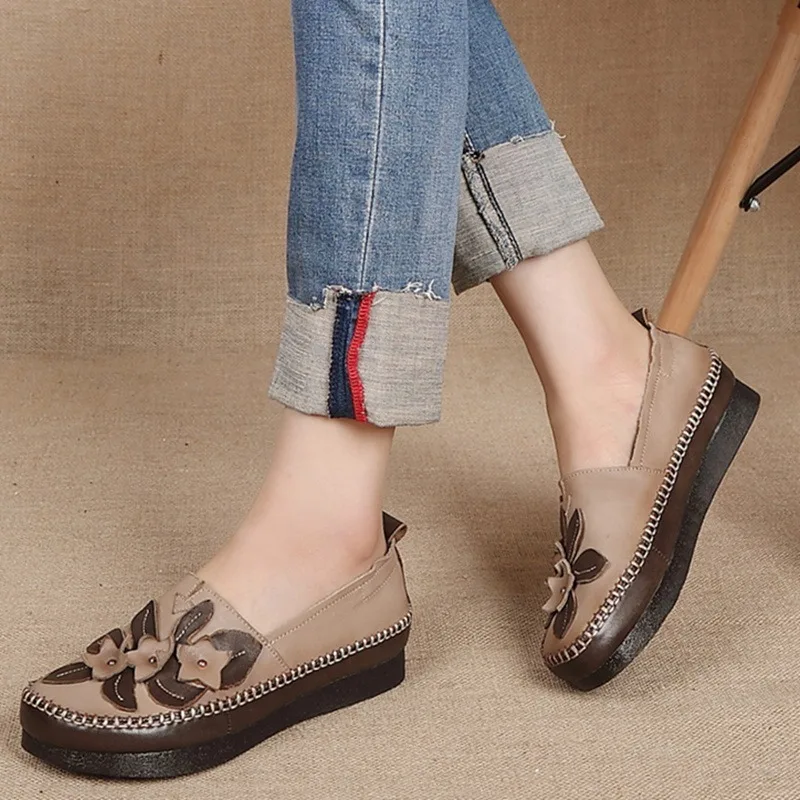 

Retro Women Shoes Genuine Leather Platform Flat Low Heel Flower Round Toe Soft Casual Mother Female Ladies Zapatos De Mujer