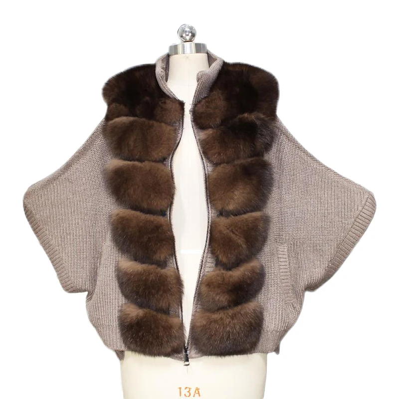 

Winter New Warm Fox Fur Coat For Women Luxury Bat Sleeved Solid Color Horizontal Stripes Real Fox Fur Coat Female Plus Size