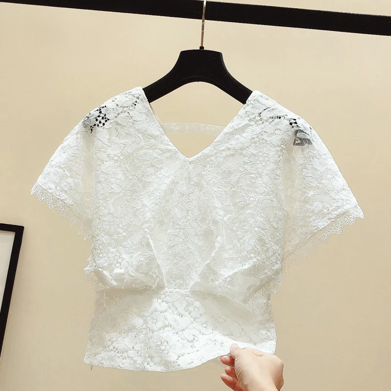 

White Lace shirt Woman Spring Summer New Korean-style Slim Waist V-neck Lace Shirt Hollow Out Lace Blouse Short Sleeve Blusas
