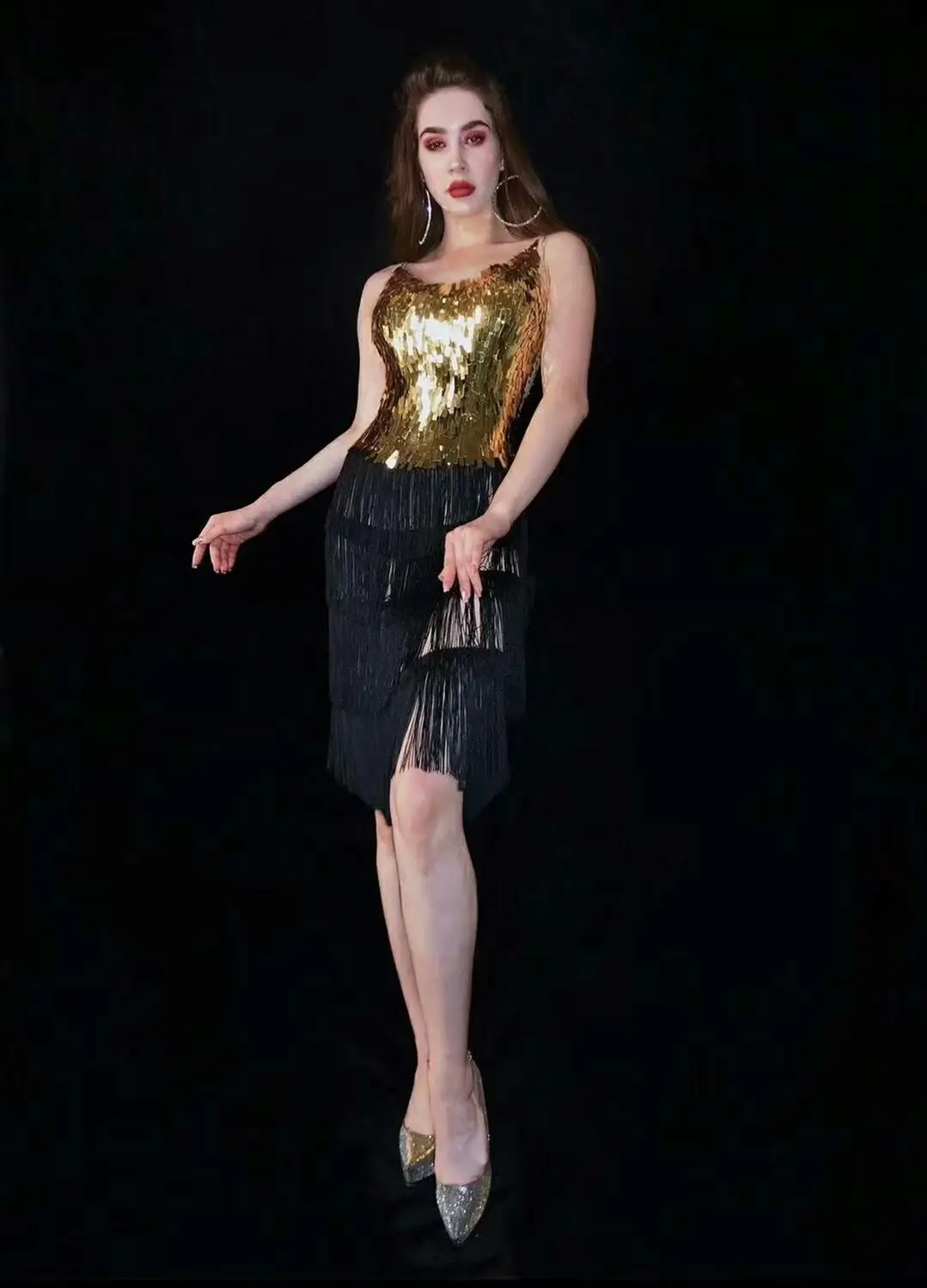Мода Sparkly Блесток Кисточкой Full Mesh Праздновать День Рождения Платье See Through Платье Черные Голые Женщины Сексуальный Костюм Dance Show Dress