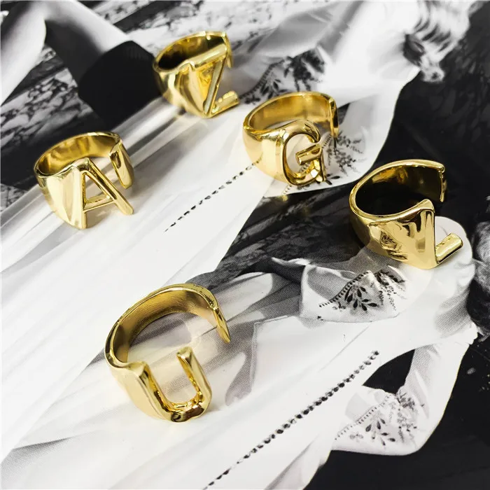 HUANZHI Новое модное геометрическое полое письмо Золотое металлическое регулируемое Открытое кольцо для женщин мужчин и девочек вечерние Ретро ювелирные изделия подарок
