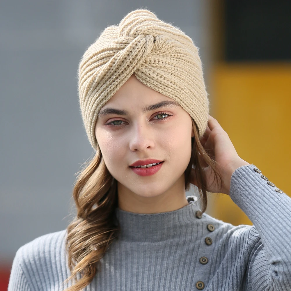 Новые банданы-тюрбан с узлом, повязка на голову, Осень-зима, теплая вязаная шапка-тюрбан, одноцветные женские шарфы для волос - Цвет: Бежевый