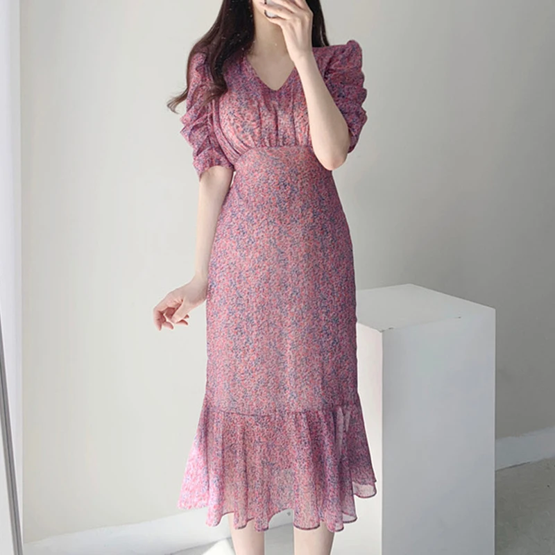 Woman Dress Autumn 2021 Korean Fashion Gentle Print Small Floral V-neck Tie Waist Long Short-sleeved Bag Hip Fishtail Dresses | Женская
