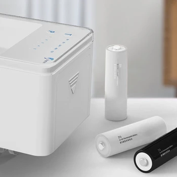 

Aquarium Fish Tank Intelligent LED Automatic Feeder Timer Food Dispenser 70ml R9JC