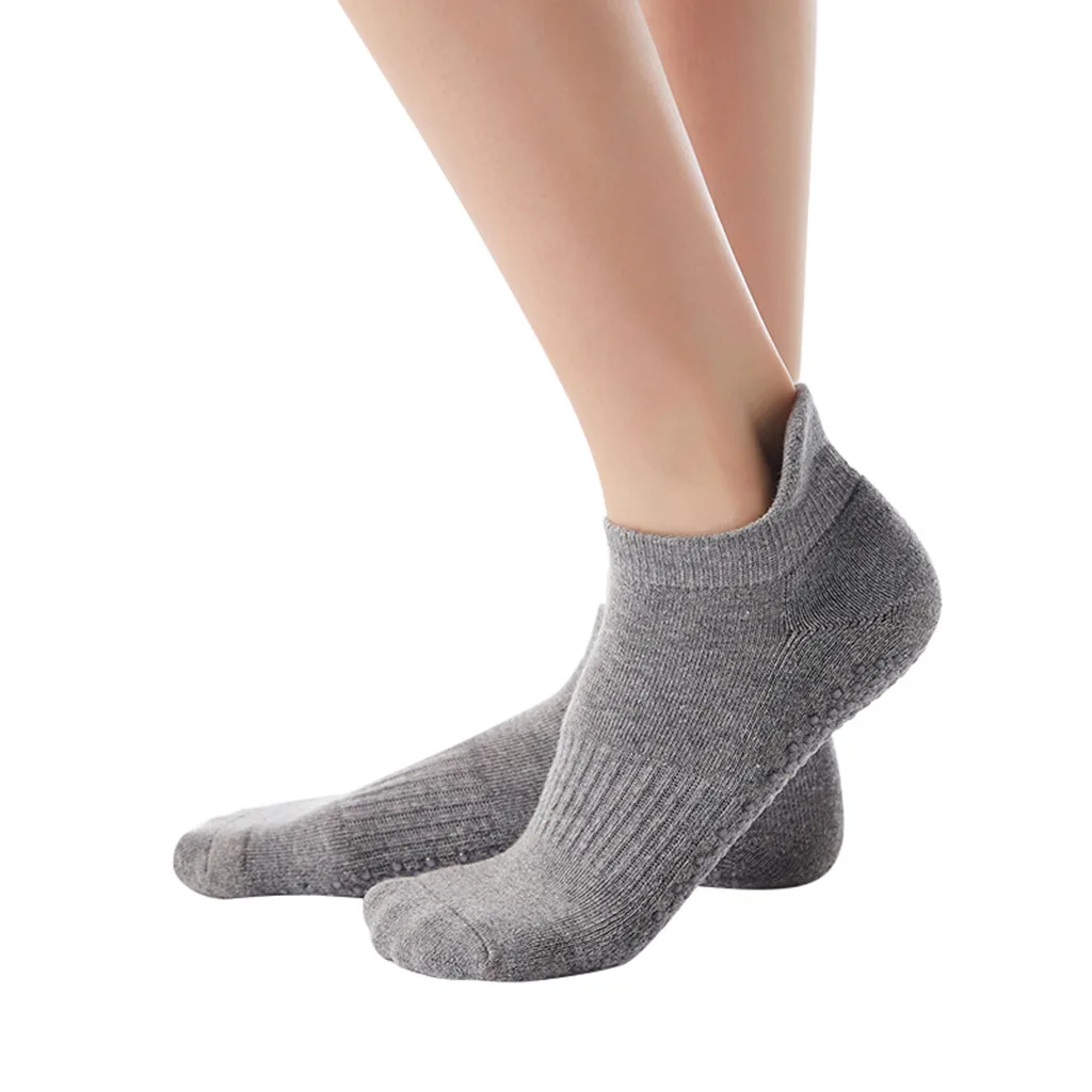 Нескользящие женские носки для йоги, нескользящие носки для фитнеса с захватами для женщин, высокое качество, демпфирующие Носки для пилатеса и балета - Цвет: A