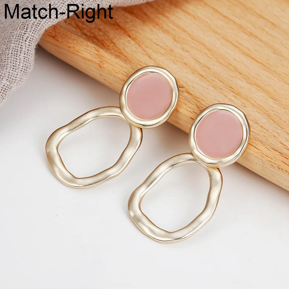 Модные серьги Match-Right золотого цвета для