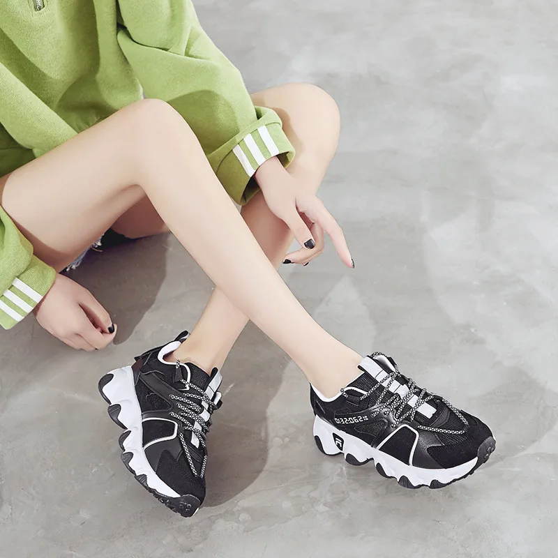 

Spring Summer 2020 New Style Fashion INS Versatile Network Red Fire Thick Bottomed Sports Casual Dad Shoes Women's