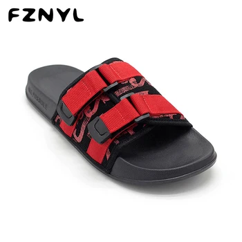 

FZNYL New Arrival Outdoor Slides 2020 Flat Soft Comfortable Beach Slippers Men Flip Flops Breathable Fashion Home Casual Shoes