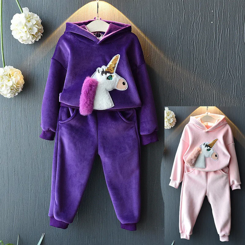 

2018 Winter New Style Gold Velvet Solid Color Sequin Joint Unicorn Hoodie Trousers Set