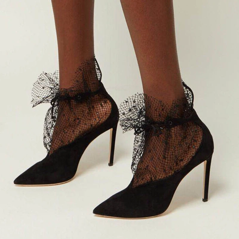 ladies black suede pumps