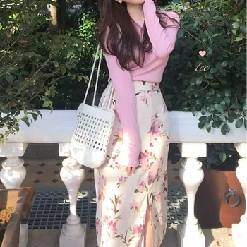 

Womens Two Piece Skirt Set Long Sleeve Top and Skirt Set O-neck Slim Blouses and High Waist Floral Vintage Casual Beach Skirt