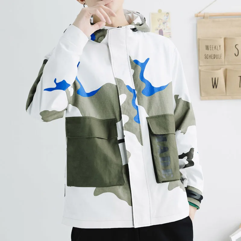 

2019 Autumn And Winter Men's New Casual Camouflage Pocket Decoration Hooded Jacket Men Loose Temperament Trend Cotton