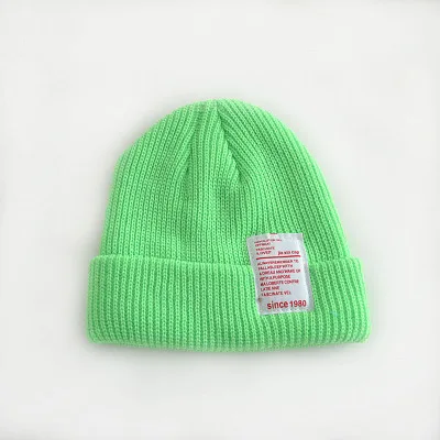 Новая детская однотонная шапка хип-хоп вязаная шапка детская теплая осенне-зимняя шерстяная шапка однотонные цветные наушники шапка черепки шапки - Цвет: Green