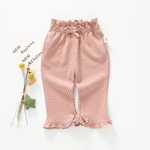 Модные осенние штаны принцессы, брюки для маленьких девочек, детские Широкие штаны в горошек с оборками WT765