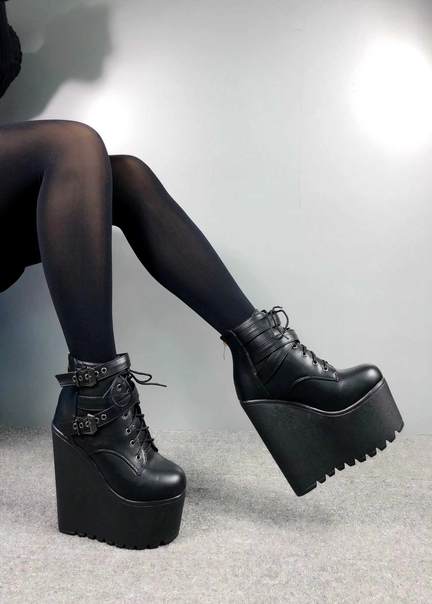 rubber sole platform shoes