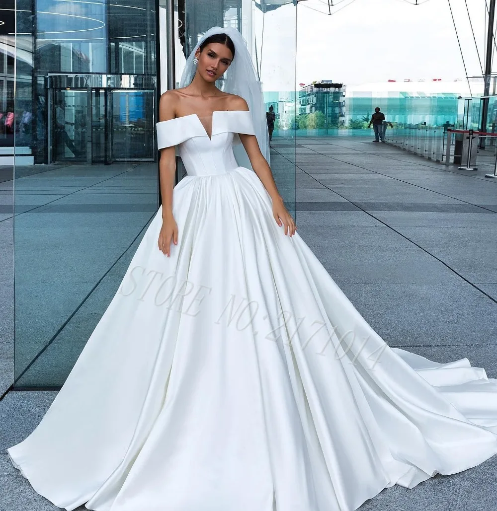 New Custom Made Vintage Elegant Simple Off Shoulder Sexy Backless White Satin A Line Wedding Dress