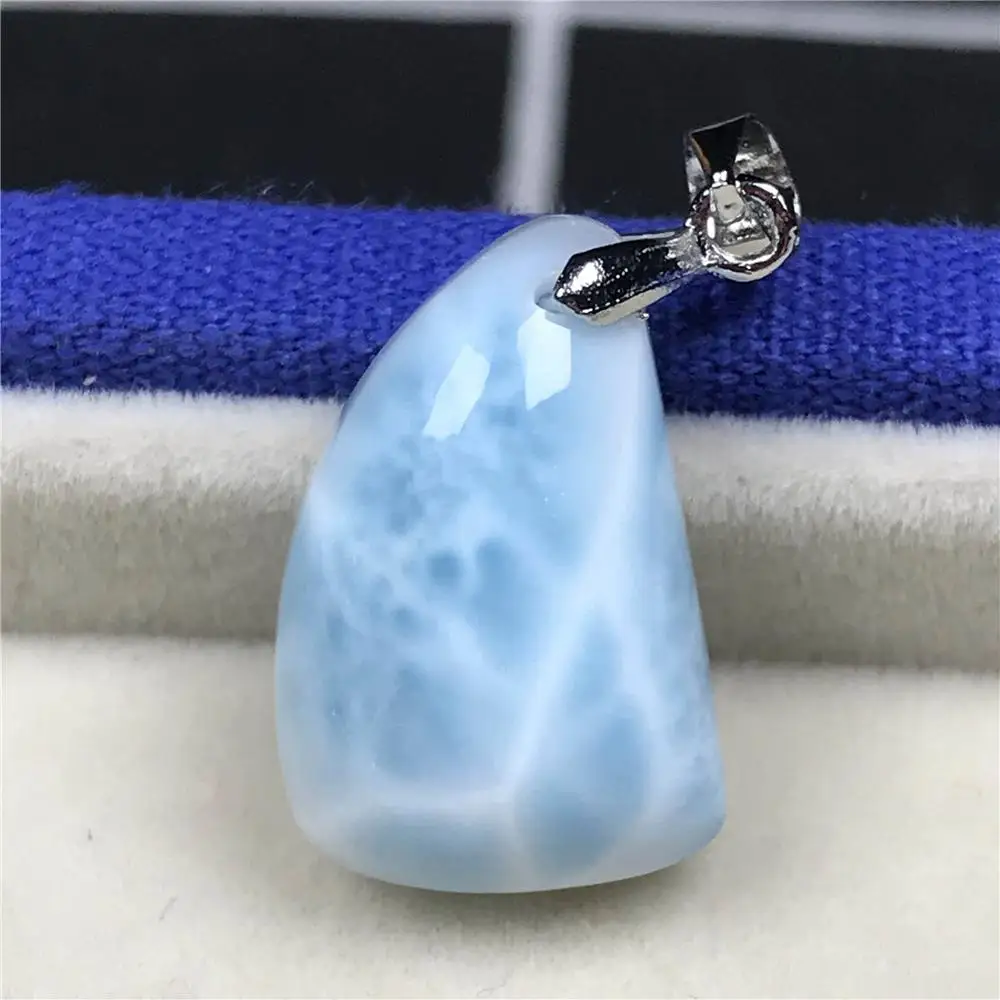 

Natural Blue Larimar Pendant For Woman Man 20x13x9mm Beads Dominica Crystal Clear Stone Fashion Necklace Pendant Jewelry AAAAA