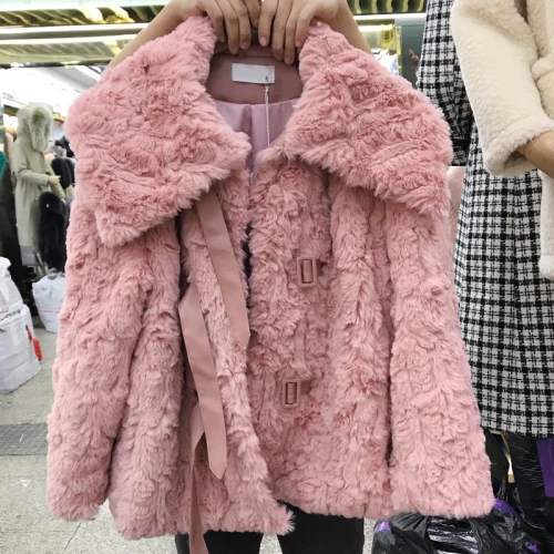Куртка из искусственного кроличьего меха, женская короткая зимняя мягкая меховая куртка с отворотом, толстая плюшевая теплая куртка, пальто для девушек - Цвет: Розовый