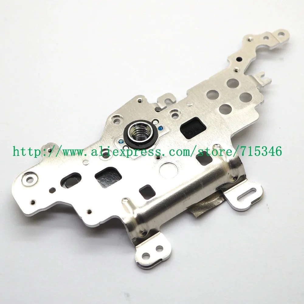 佳能5D4三脚架座螺丝孔1