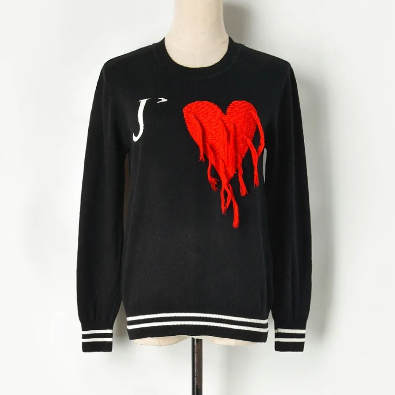 

Fashion 2019 Runway Women Autumn Loose White Black Sweater Pullovers Tassel Heart O-neck Casual Knitted Pullover mujer invierno