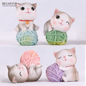 

4pcs/set cat Figurines Miniatures Ornament christmas gift Creative cute and adorable kitten resin baking cake decoration home