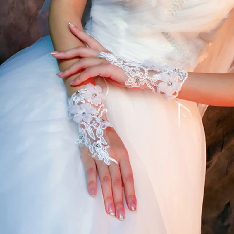 2020 Newest Fashion Ivory Pearl Lace Wedding Bride Bridal Gloves,Ring Bracelet Wedding Accessories4