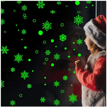 50 sztuk Xmas Wall błyszcząca naklejka świecące w ciemności płatki śniegu naklejki bożonarodzeniowe okienne przylega 3D fluorescencyjny klej świecące tanie i dobre opinie CN (pochodzenie) Płaska naklejka ścienna Nowoczesne For Wall Naklejki na meble naklejki okienne Paczka z wieloma częściami