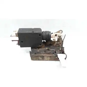 

8693644 lock Left Front Door Peugeot 106 (s1) 1.1
