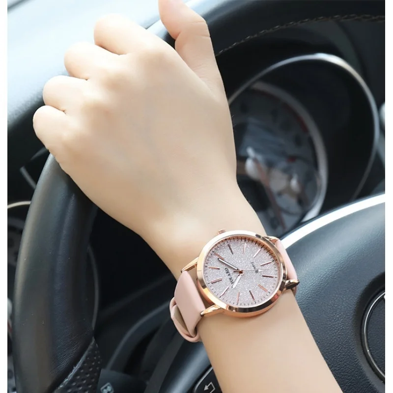 1PC Fashion Women Watches Ladies Watch Simple Leather Analog Quartz Wrist Quartz Clock for Womens Montre Femme