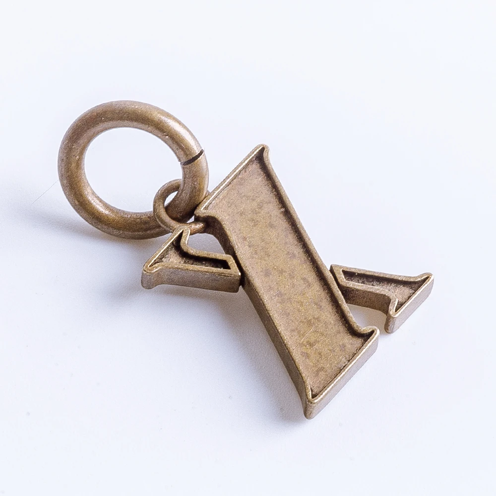 Coppertist.Wu 2cm Small Brass 26 Letter Alphabet A-Z Minimalist Initial Pendant Necklace Fashion keychain Birthday Gift Pendant - Color: Z