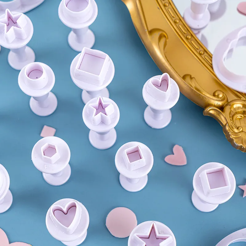 Polymer Clay Tools Pottery Tools Clay Sculpting Tools Pottery Sculpting Tools Clay Craft Tool Cloud Mold Clay Polymer Heart-shaped Star Printing Cutting Mold DIY Ceramic Clay Sculpture Geometric Figure Modeling Tool