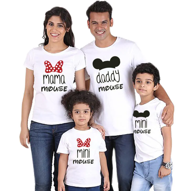 New Father Mother Kids Baby Family Matching Clothes Short Sleeve Cartoon Tops Matching Clothes Family Look Black T-Shirts 4